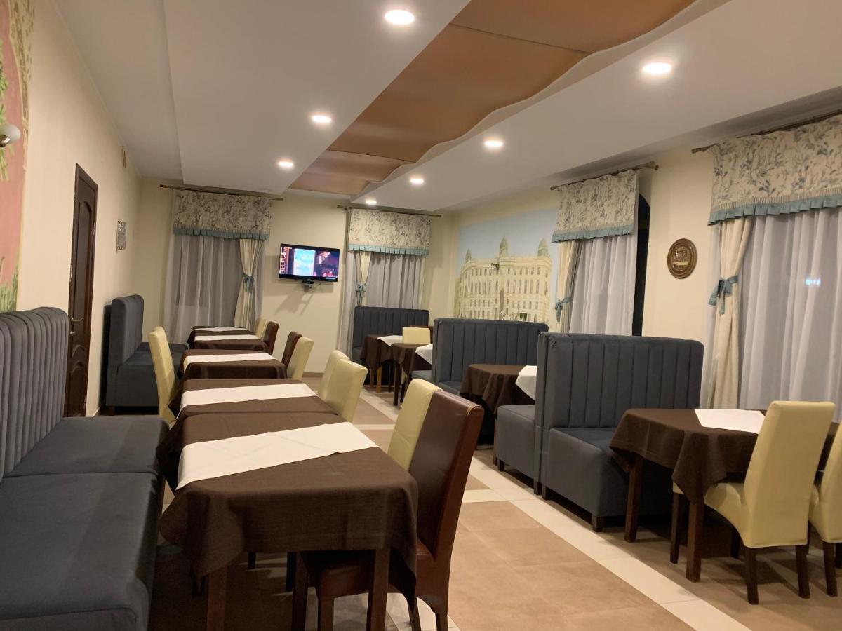 Hotel Kalyna Vorochta Buitenkant foto