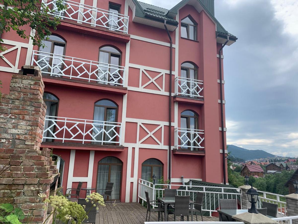 Hotel Kalyna Vorochta Buitenkant foto
