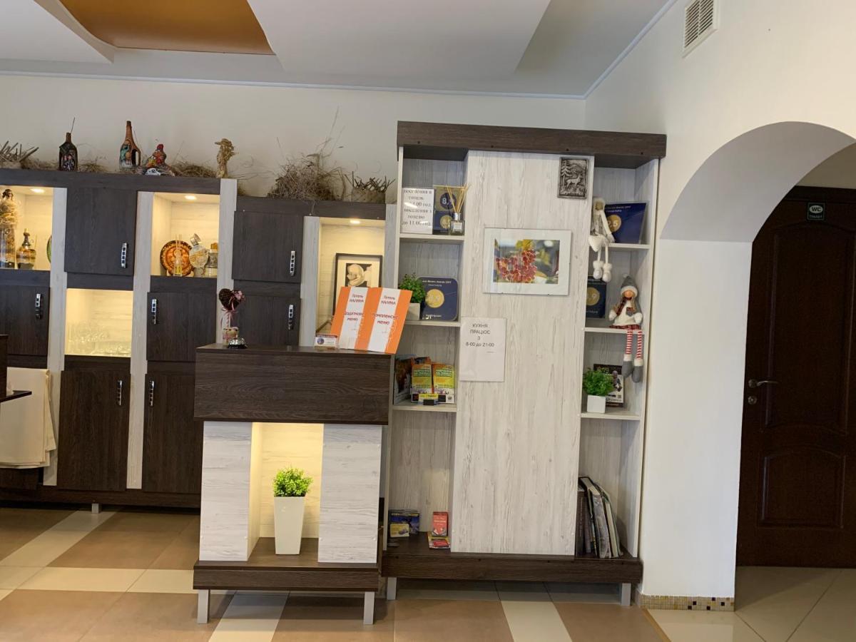 Hotel Kalyna Vorochta Buitenkant foto