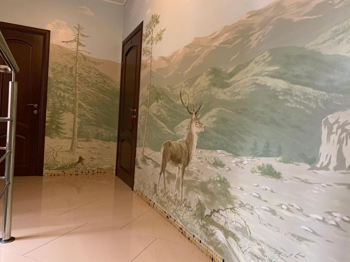 Hotel Kalyna Vorochta Buitenkant foto